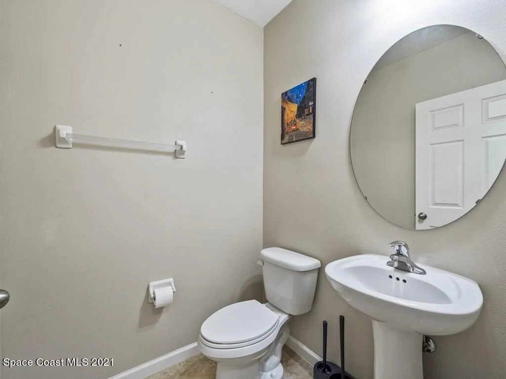 Photo of 1232 Dillard Drive SE