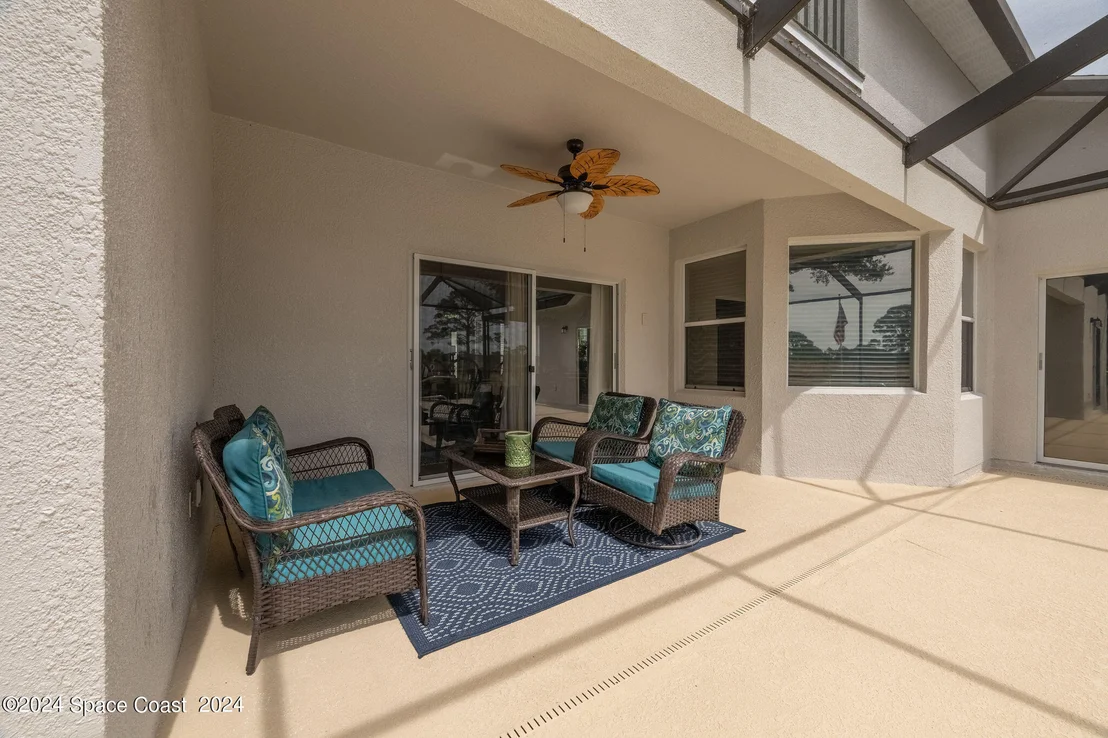 Photo of 1948 Windbrook Drive