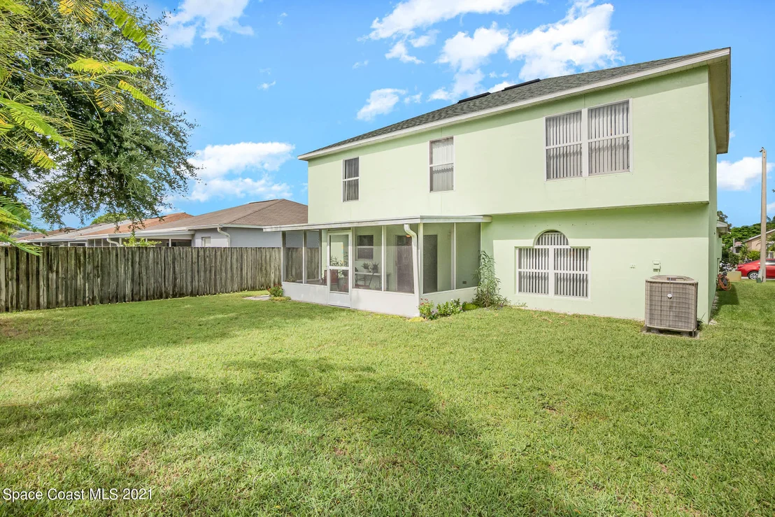Photo of 2339 Myla Lane