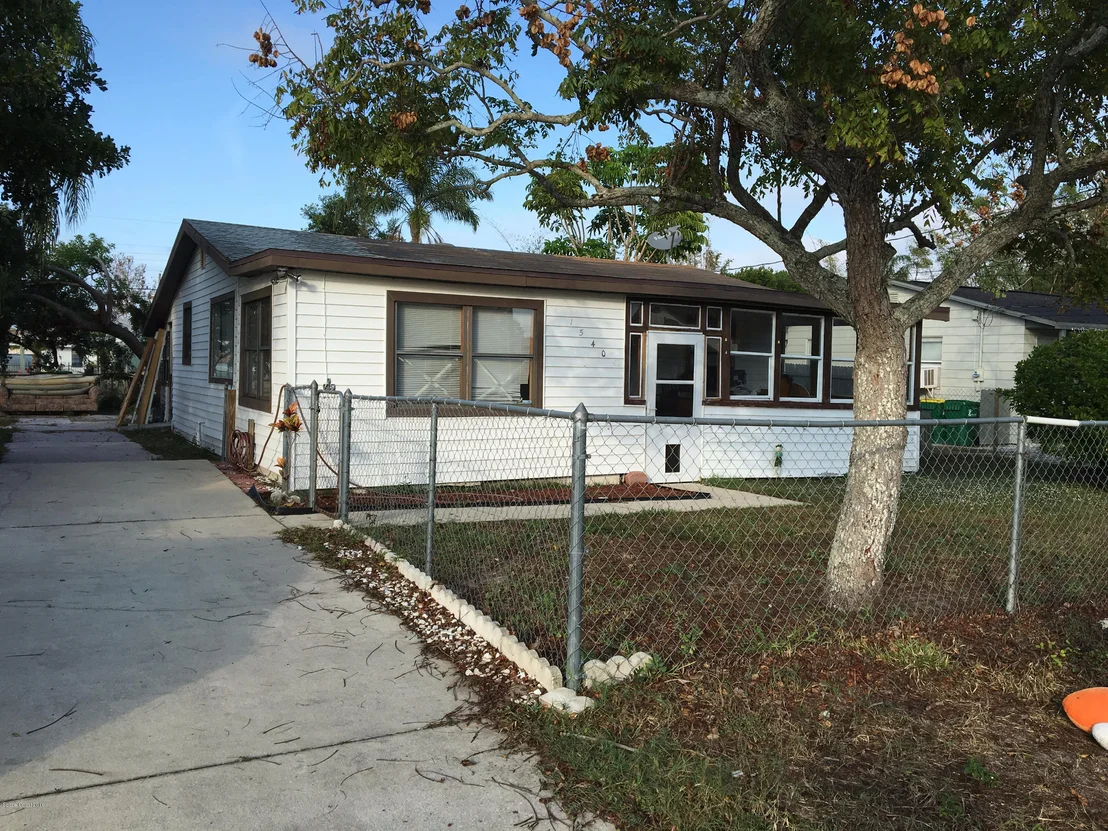 Photo of 1540 Mac Arthur Lane