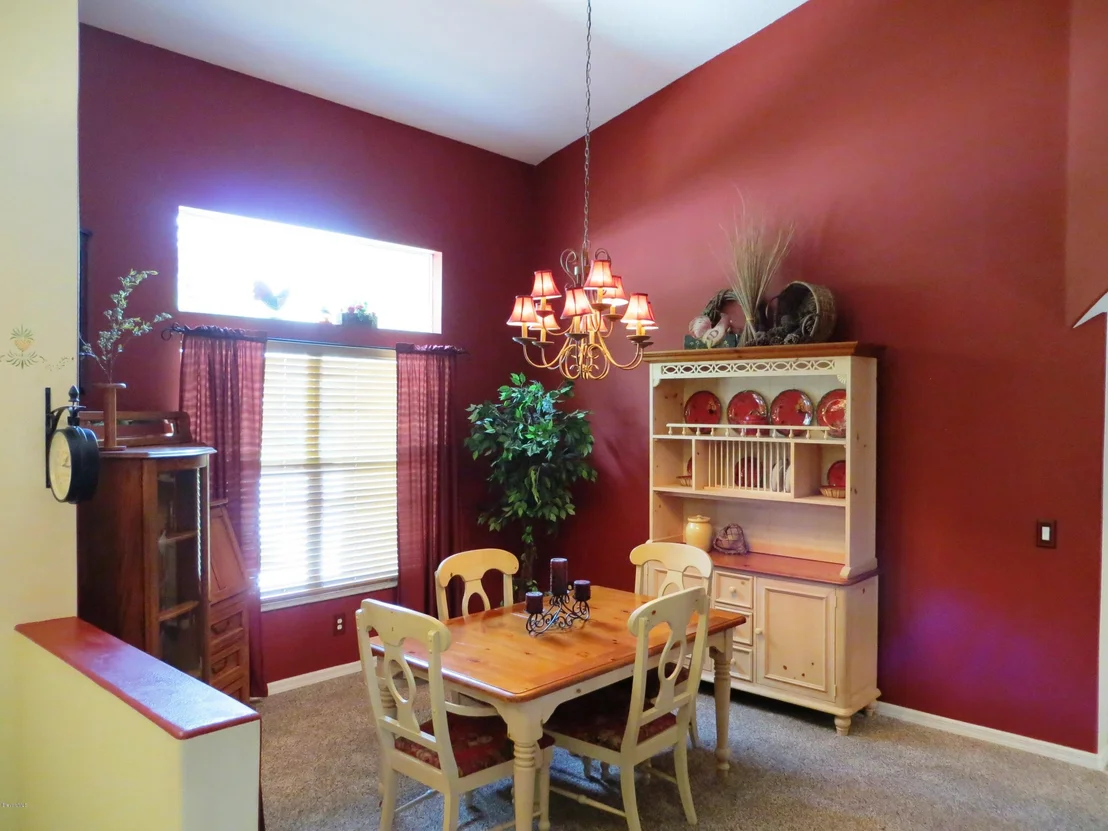 Photo of 1520 Whitman Drive