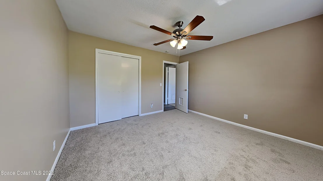 Photo of 1403 Gleneagles Circle