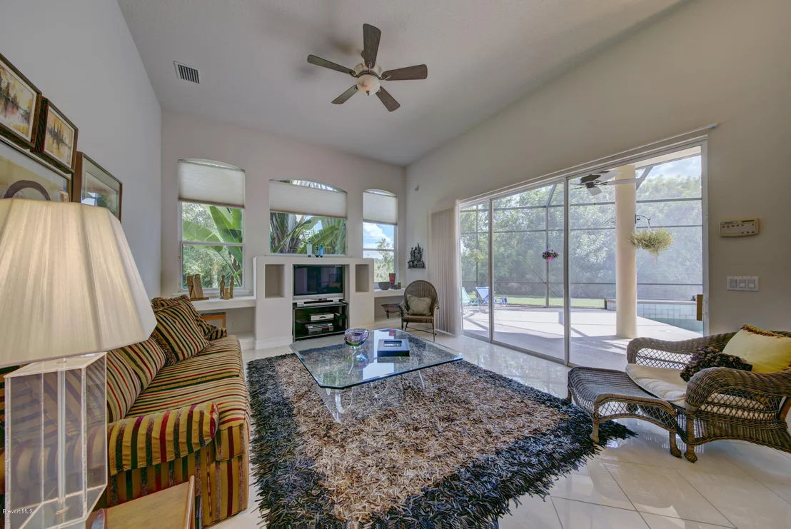 Photo of 8317 Cromwell Place