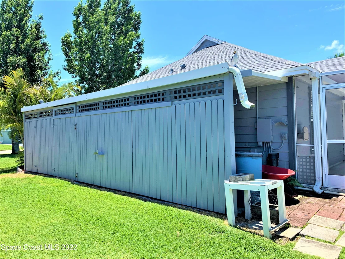 Photo of 1342 Heritage Acres Boulevard