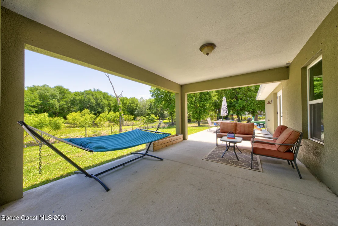 Photo of 6135 Dixie Way