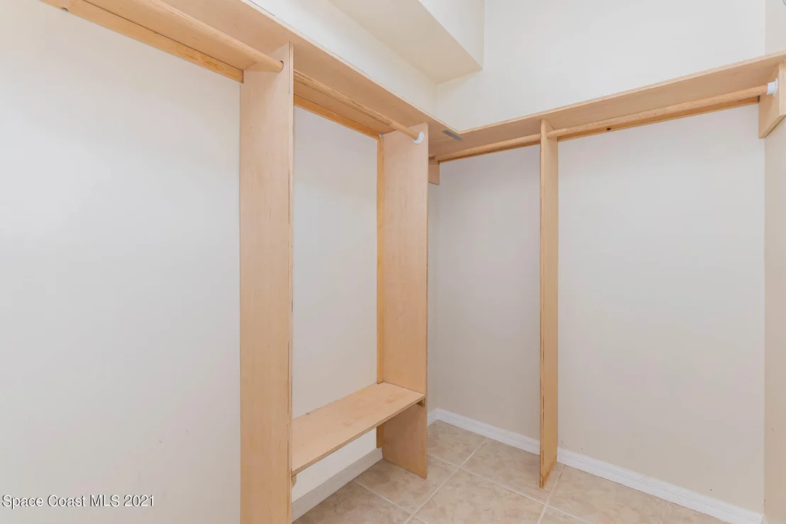 Photo of 470 Wickham Lakes Drive