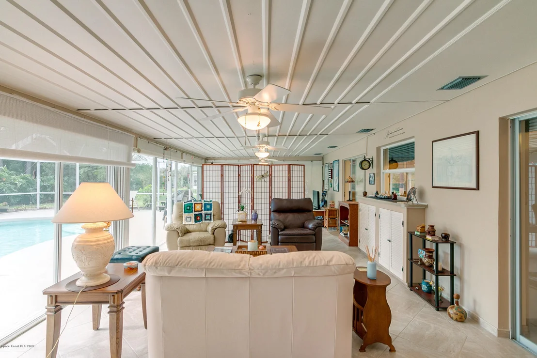Photo of 1448 Scepter Court NE