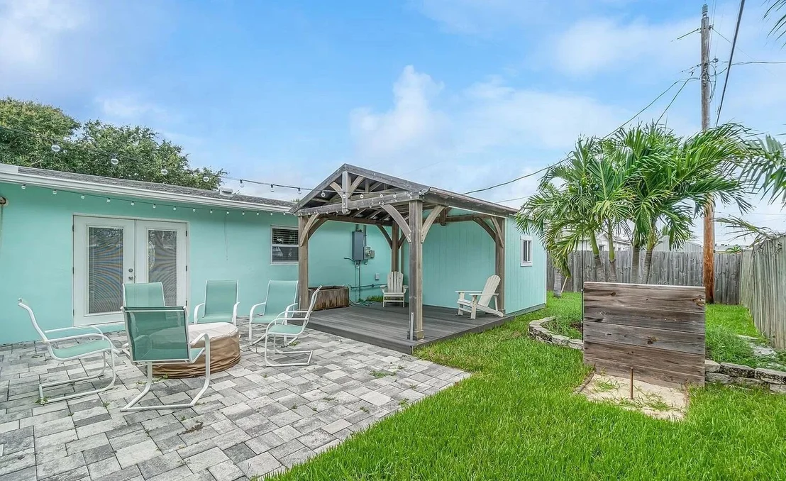 Photo of 179 Clairbourne