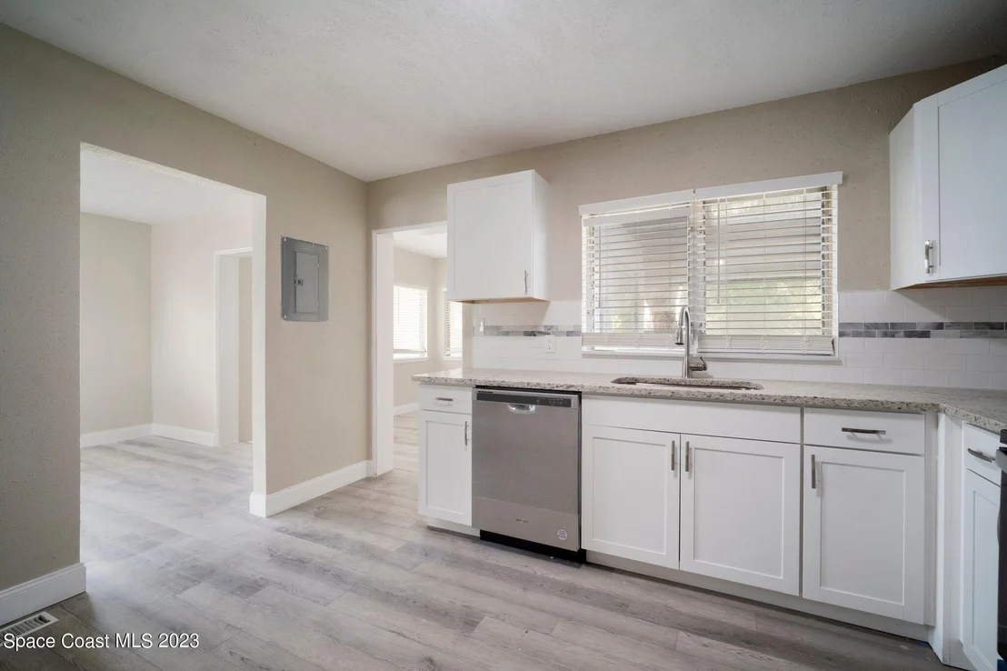 Photo of 1304 Foxboro Drive