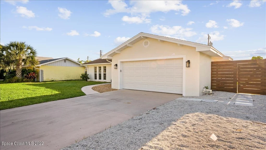 Photo of 780 Hibiscus Drive