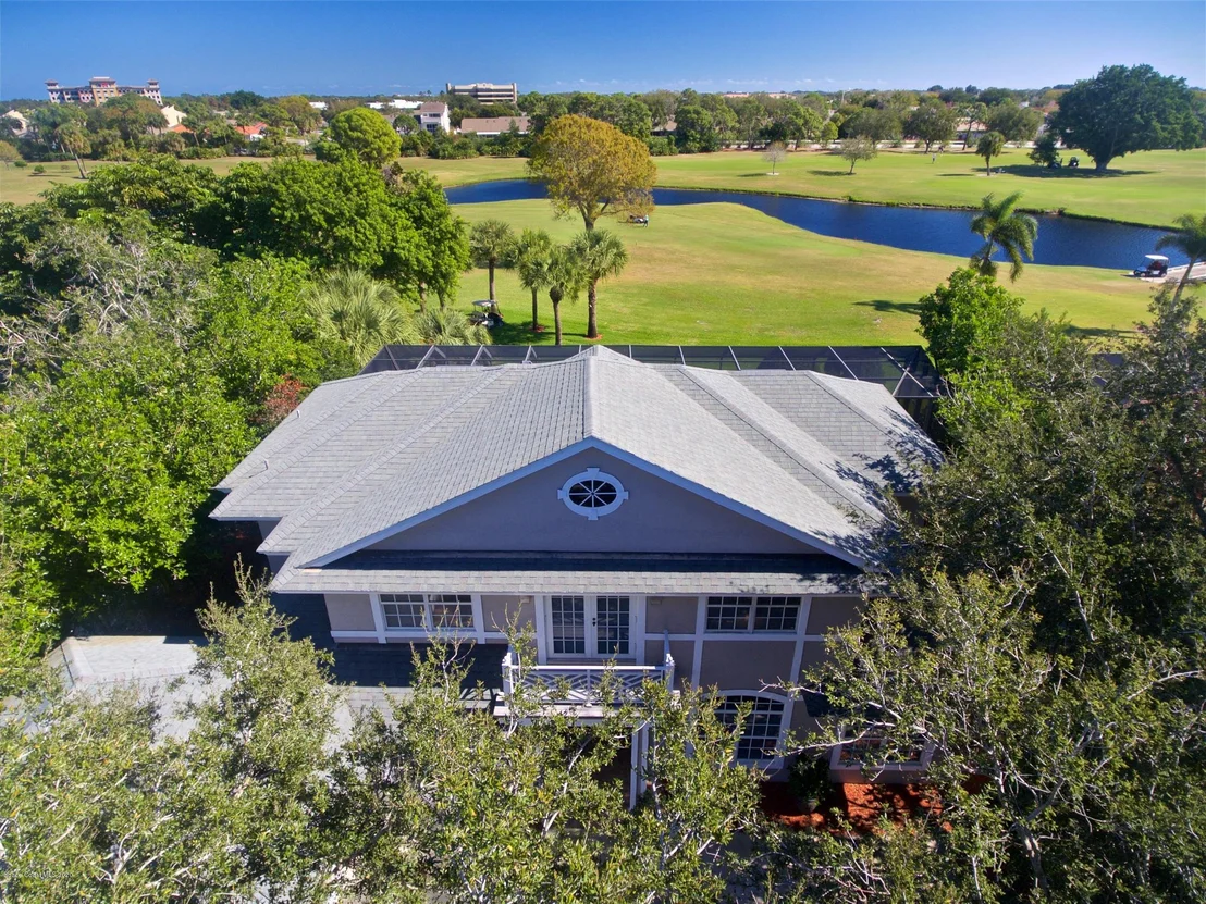 Photo of 637 Woodbridge Drive