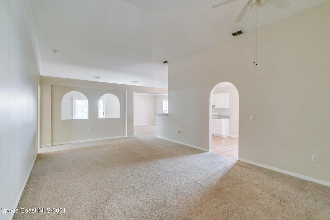 Photo of 8511 Ivanhoe Drive
