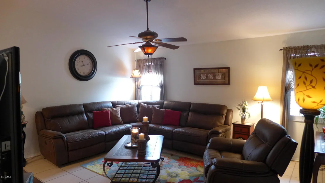 Photo of 1189 Goldenrod Circle NE