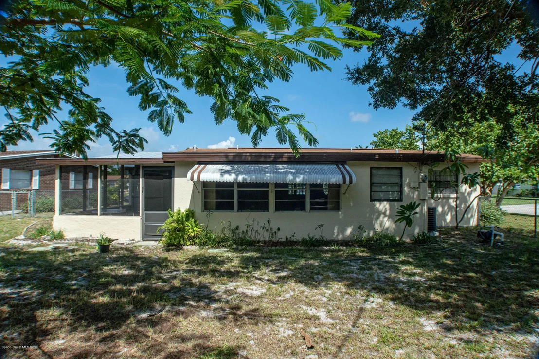 Photo of 1378 Eva Lane