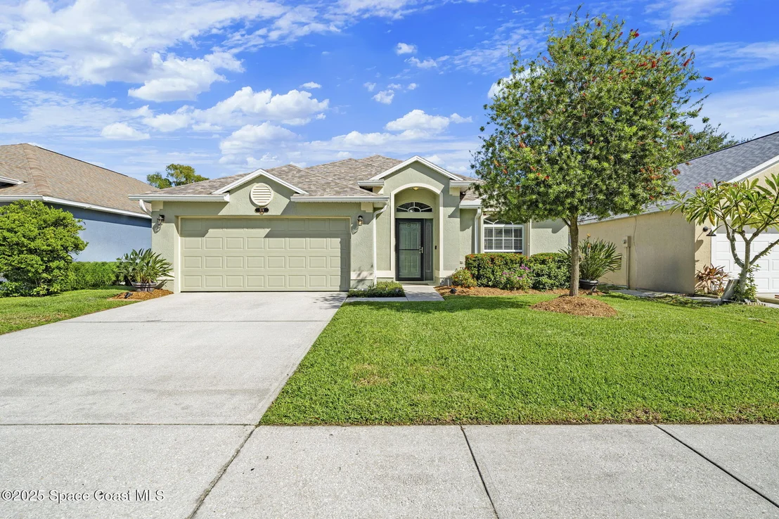 Photo of 574 Sedgewood Circle