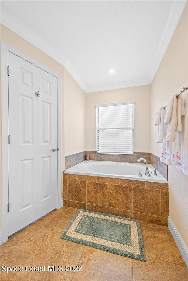 Photo of 5265 Evinrude Road