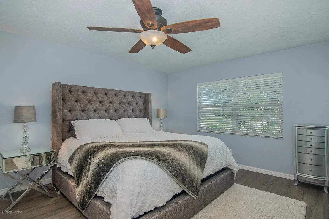 Photo of 485 Red Sail Way
