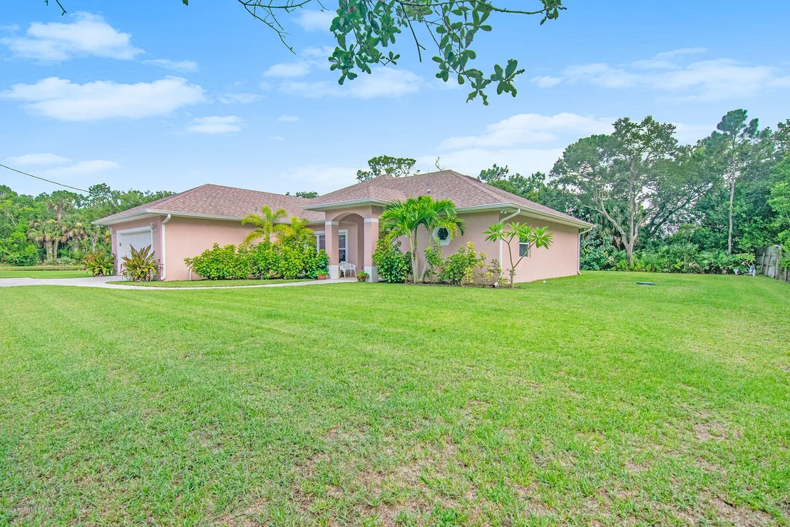 Photo of 1285 Atz Road