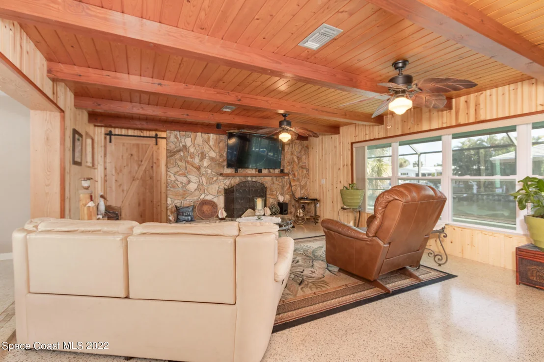 Photo of 418 Sandpiper Drive