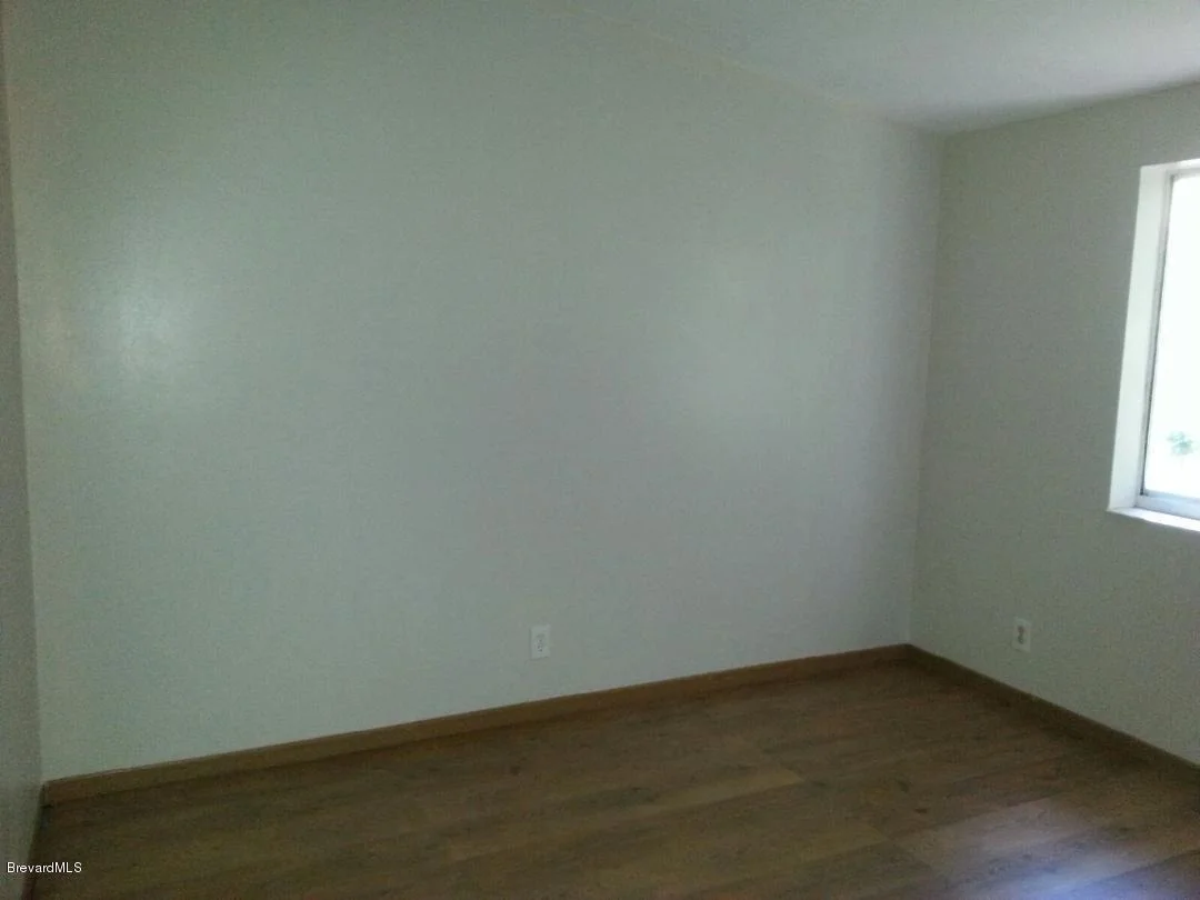 Photo of 6767 Laurel Oak Avenue