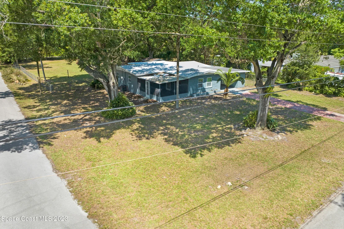 Photo of 5720 Travis Street
