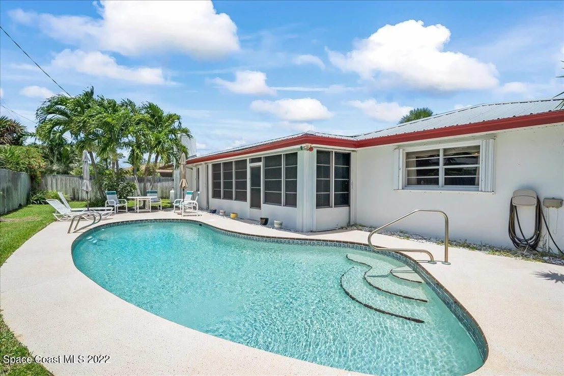 Photo of 680 Verbenia Drive