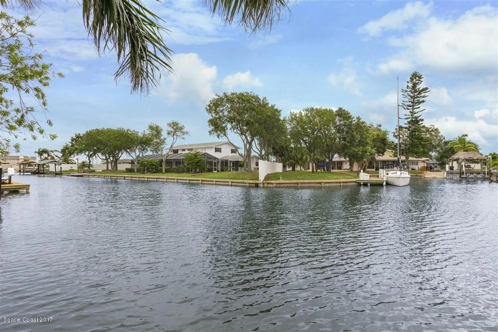 Photo of 11 W Point Drive