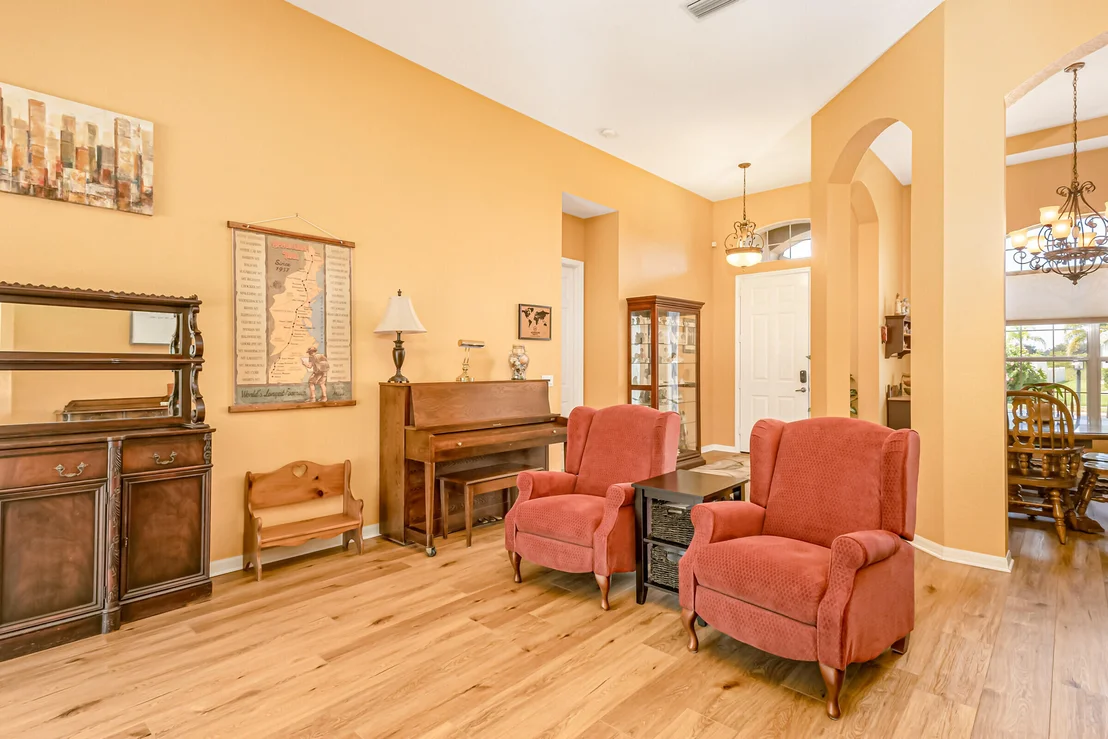 Photo of 4599 Chastain Drive