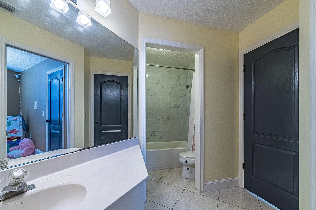 Photo of 3987 Saint Armens Circle