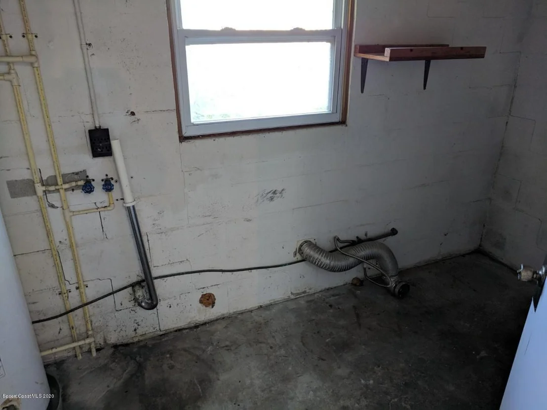 Photo of 2624 Locksley Road