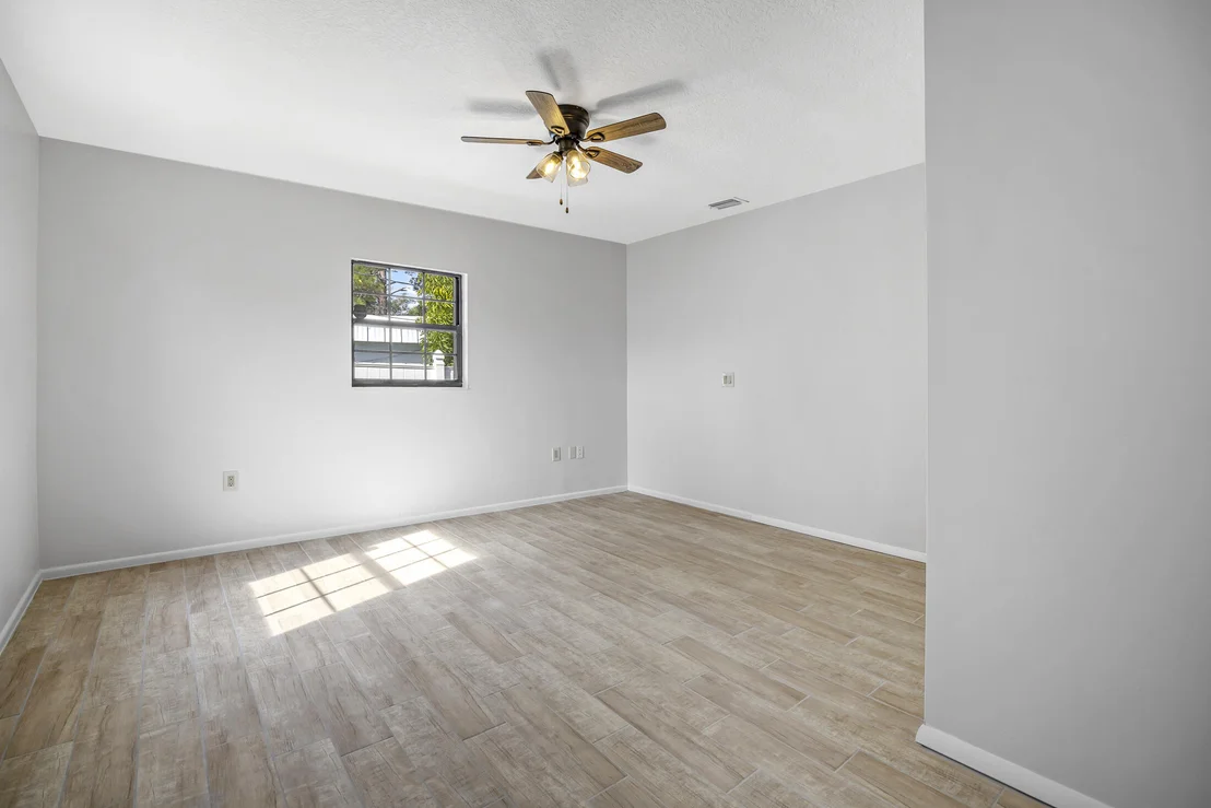 Photo of 221 Haven Drive