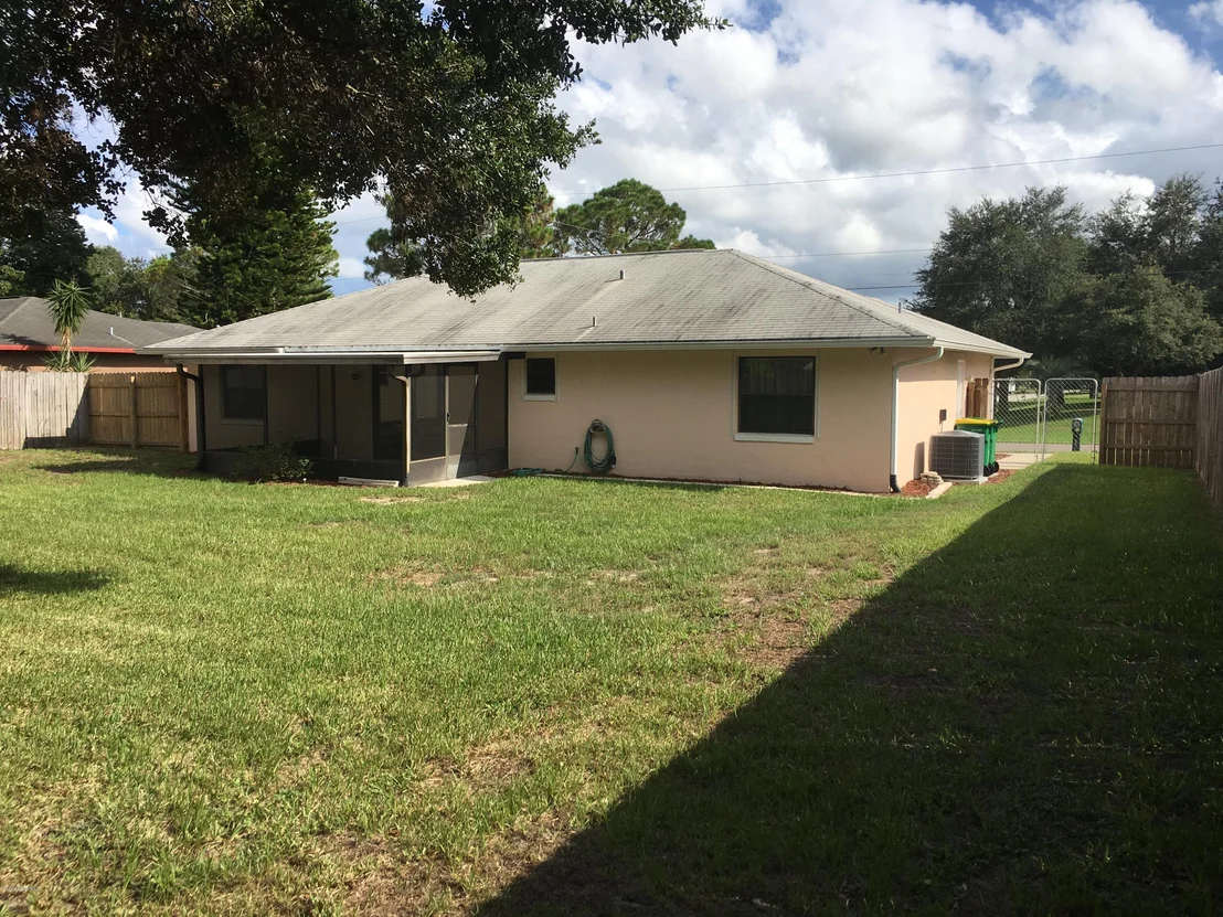 Photo of 4250 Mac Tavish Street