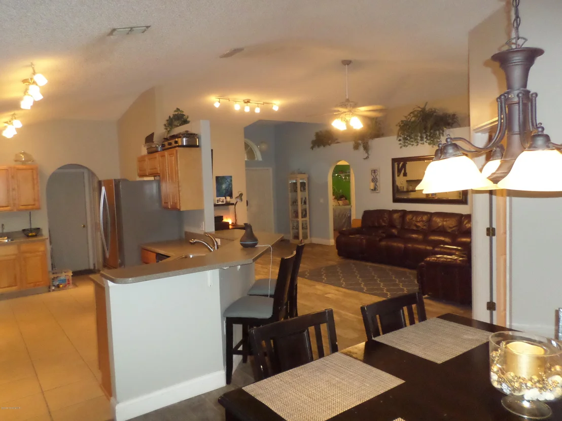 Photo of 6155 Adina Road