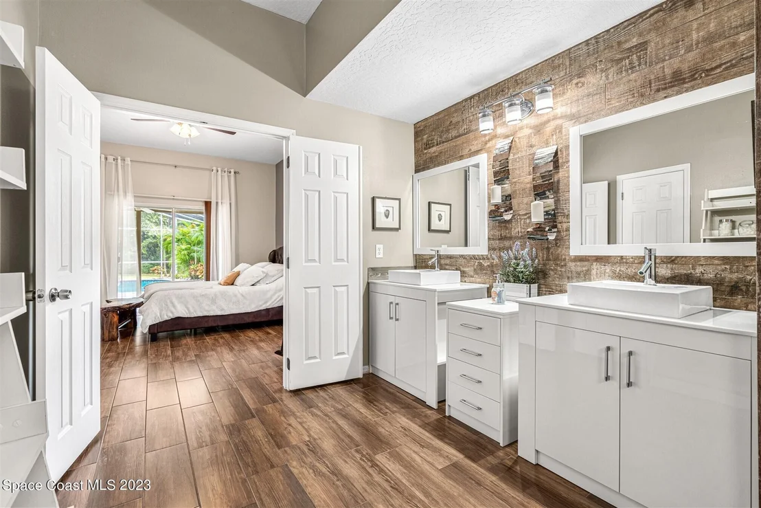 Photo of 4635 Willow Bend Drive