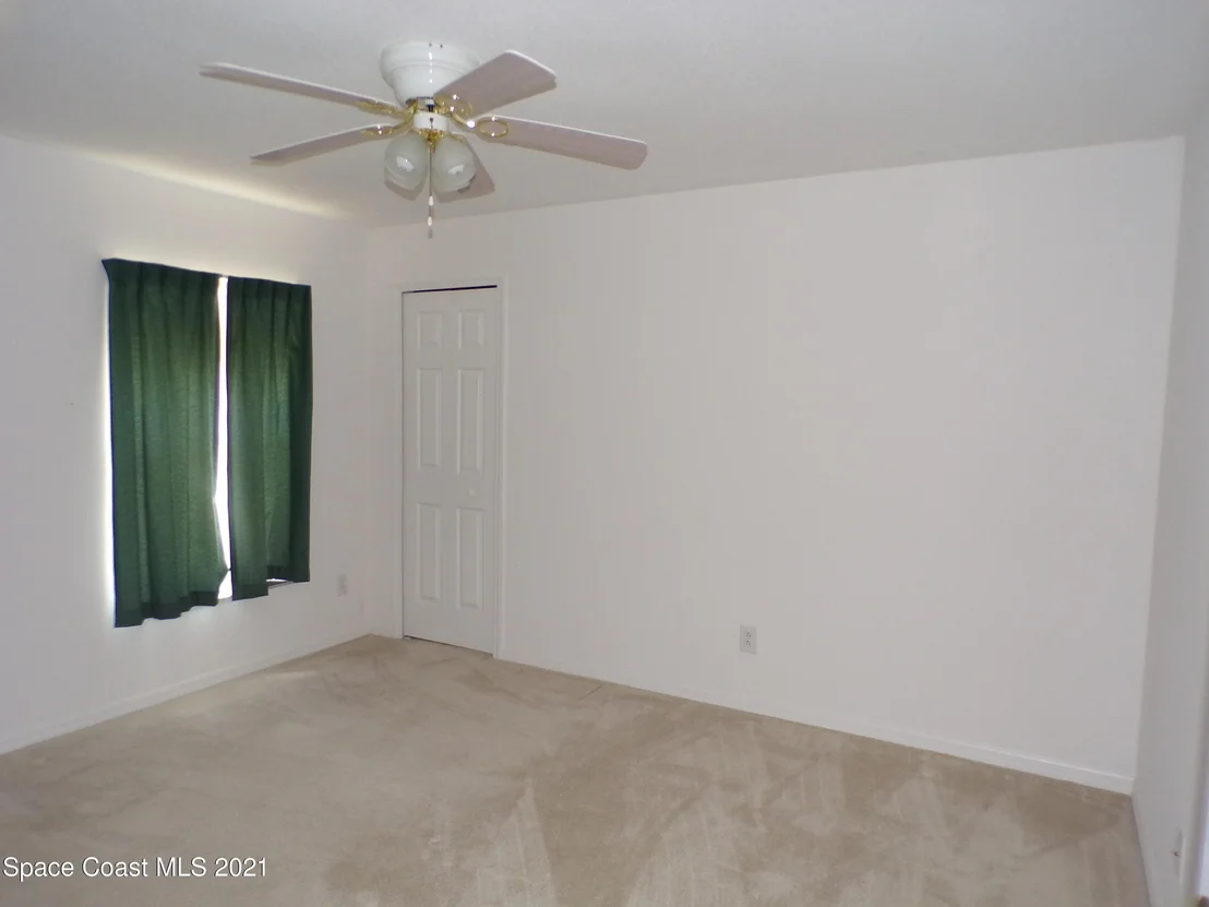 Photo of 687 Collier Lake Circle