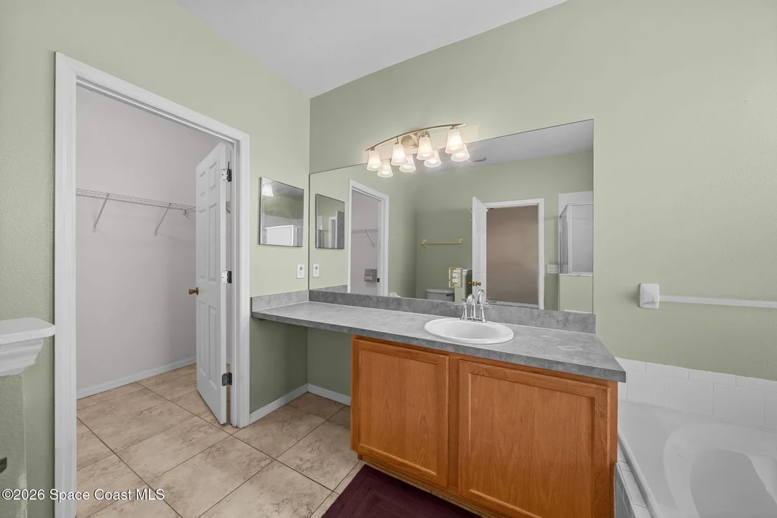 Photo of 851 Benton Drive