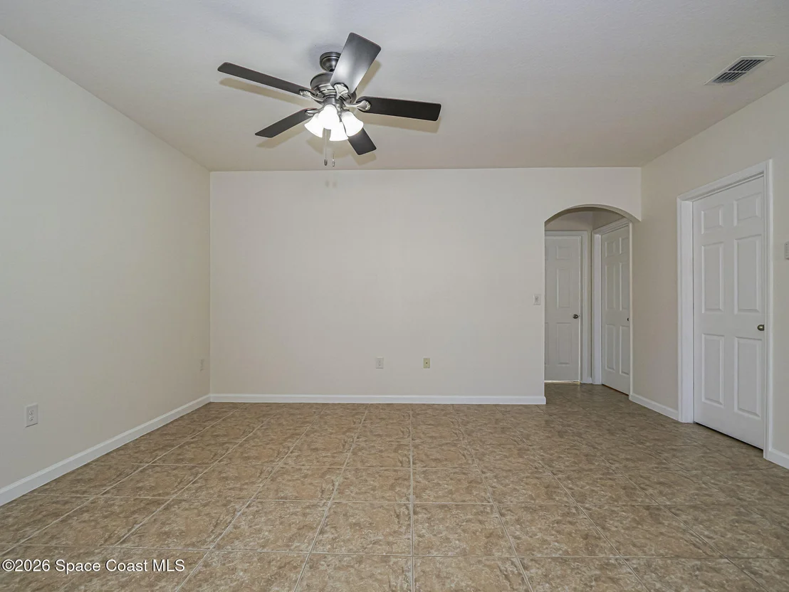 Photo of 116 Amherst Lane