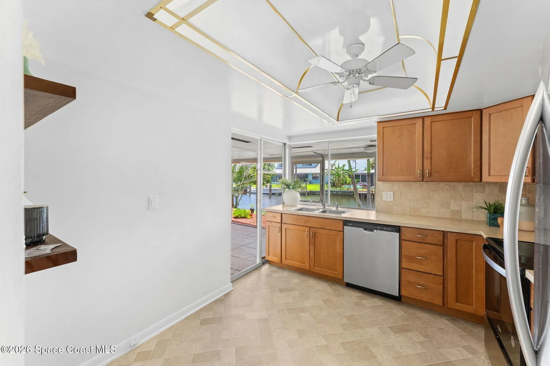 Photo of 462 Sandpiper Drive