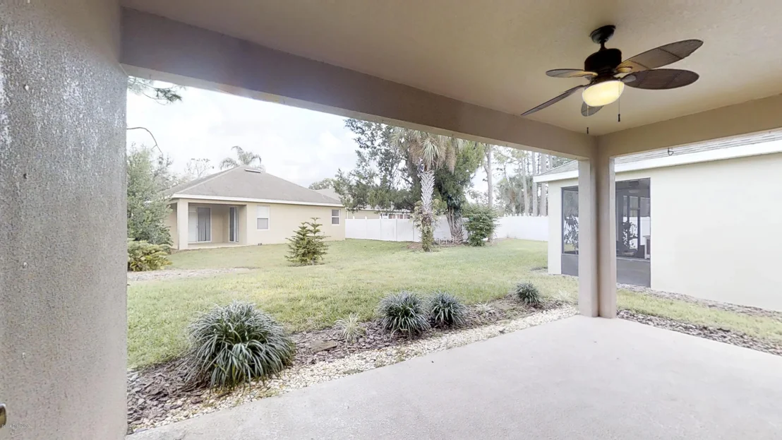 Photo of 662 Waterside Circle