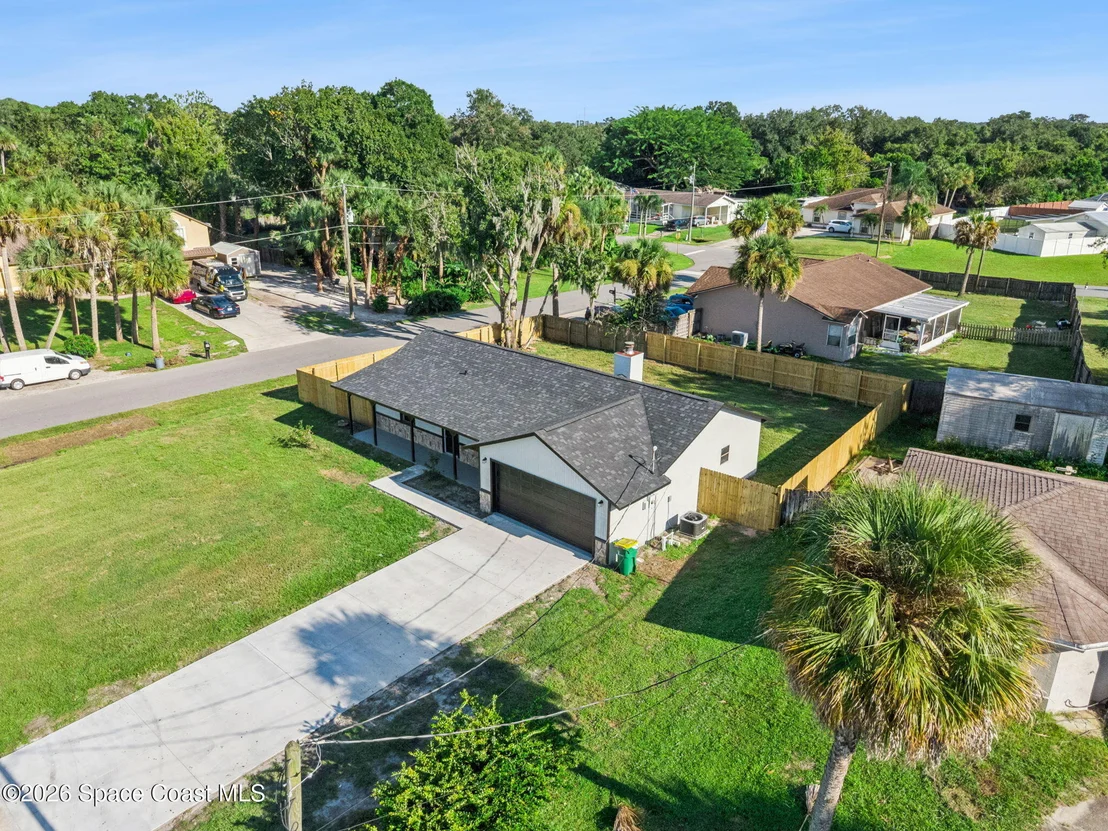 Photo of 6295 Janina Road
