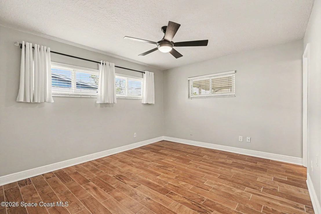 Photo of 990 Demaret Drive