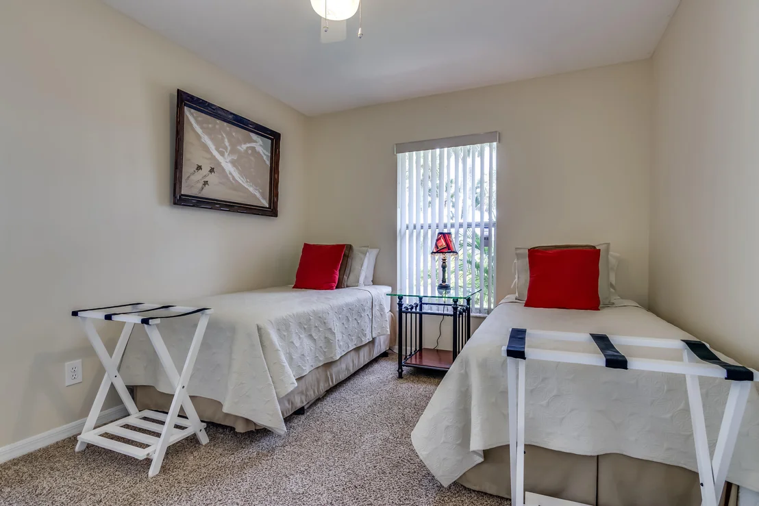 Photo of 777 Seymour Road NE