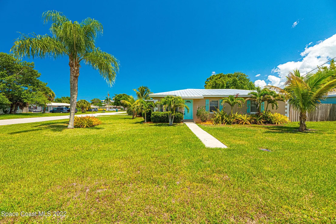Photo of 323 Tulip Lane