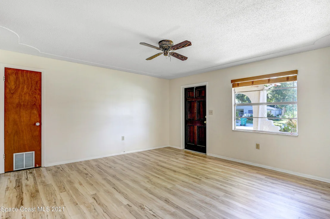 Photo of 3284 Alice Street