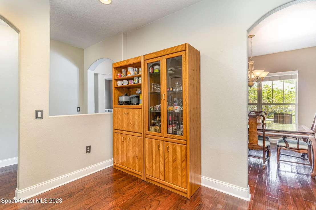 Photo of 1471 Bridgeport Circle