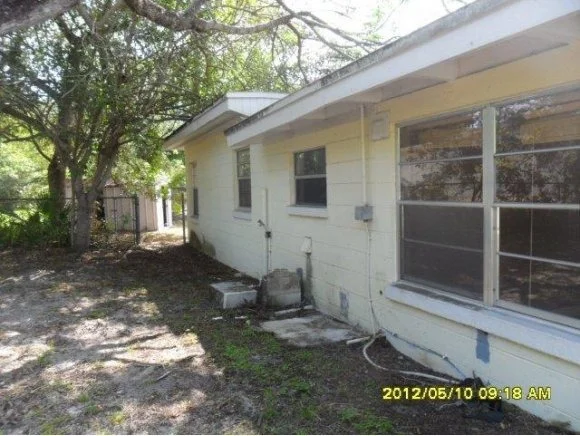 Photo of 2549 Pine