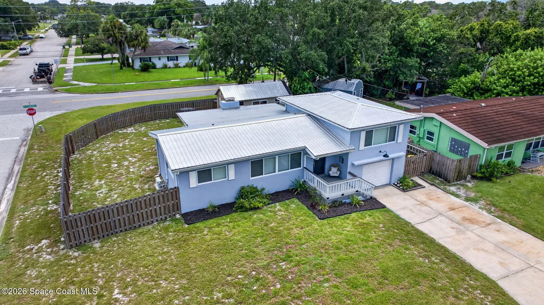 Photo of 301 Par Avenue