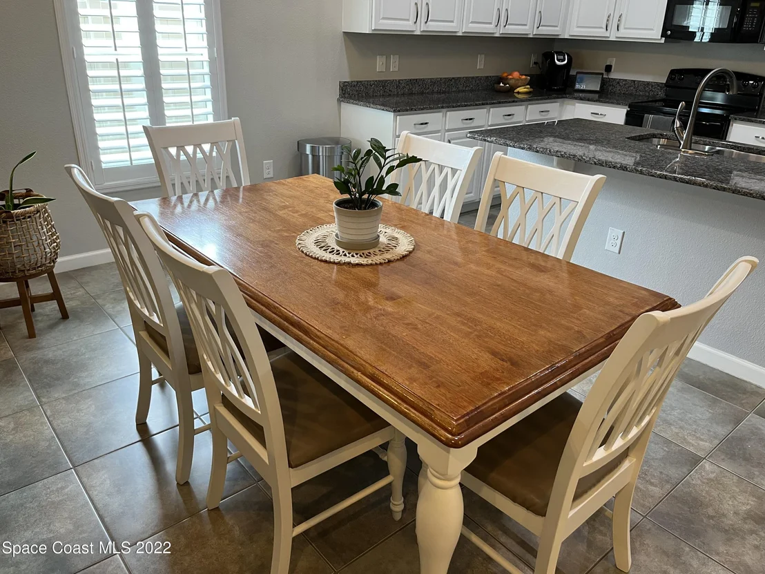 Photo of 800 Fiddleleaf Circle