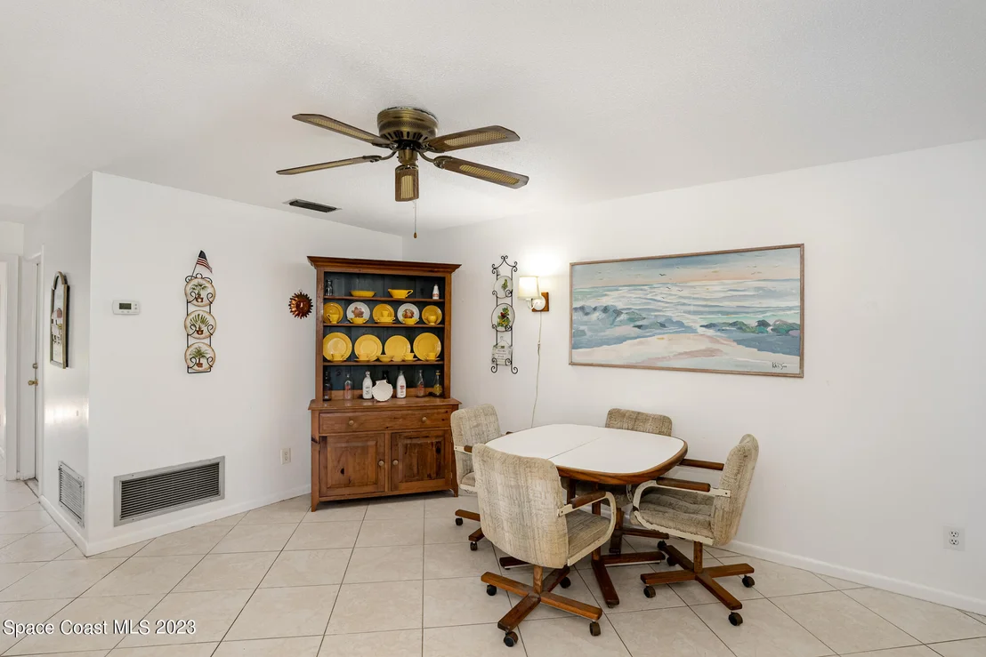 Photo of 458 Brightwaters Drive