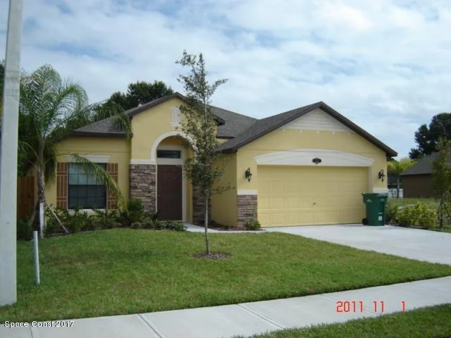Photo of 554 Dryden Circle